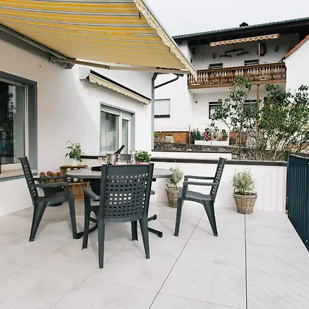 Schranz Gbr Lejlighed